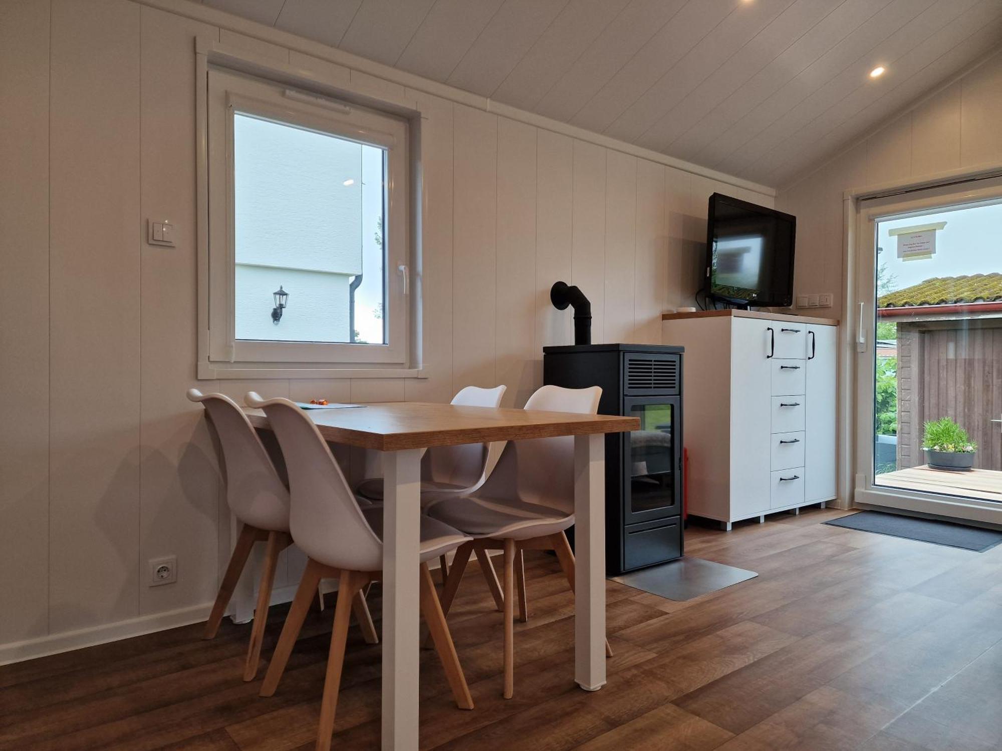 Tiny House In Schoener Lage Lustenau Exterior photo